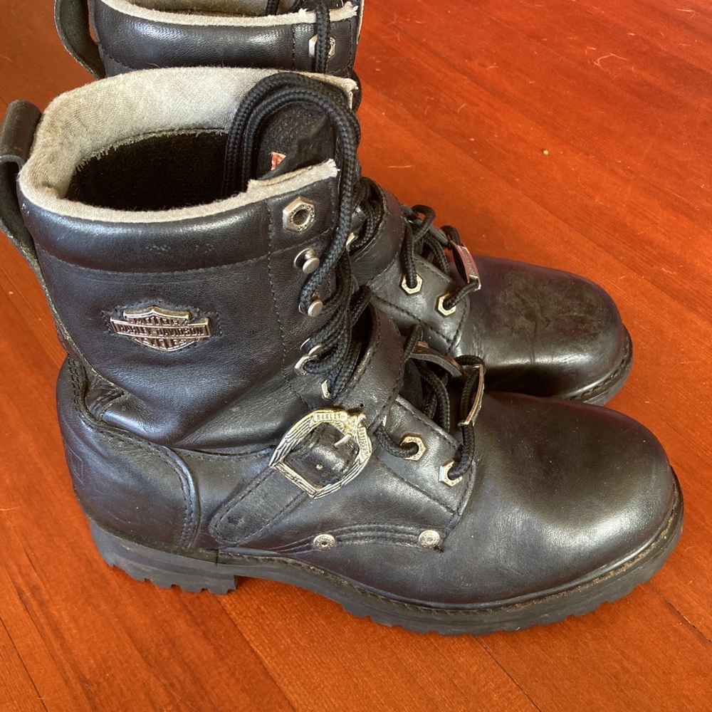 Harley Davidson woman’s  boot sz 7.5